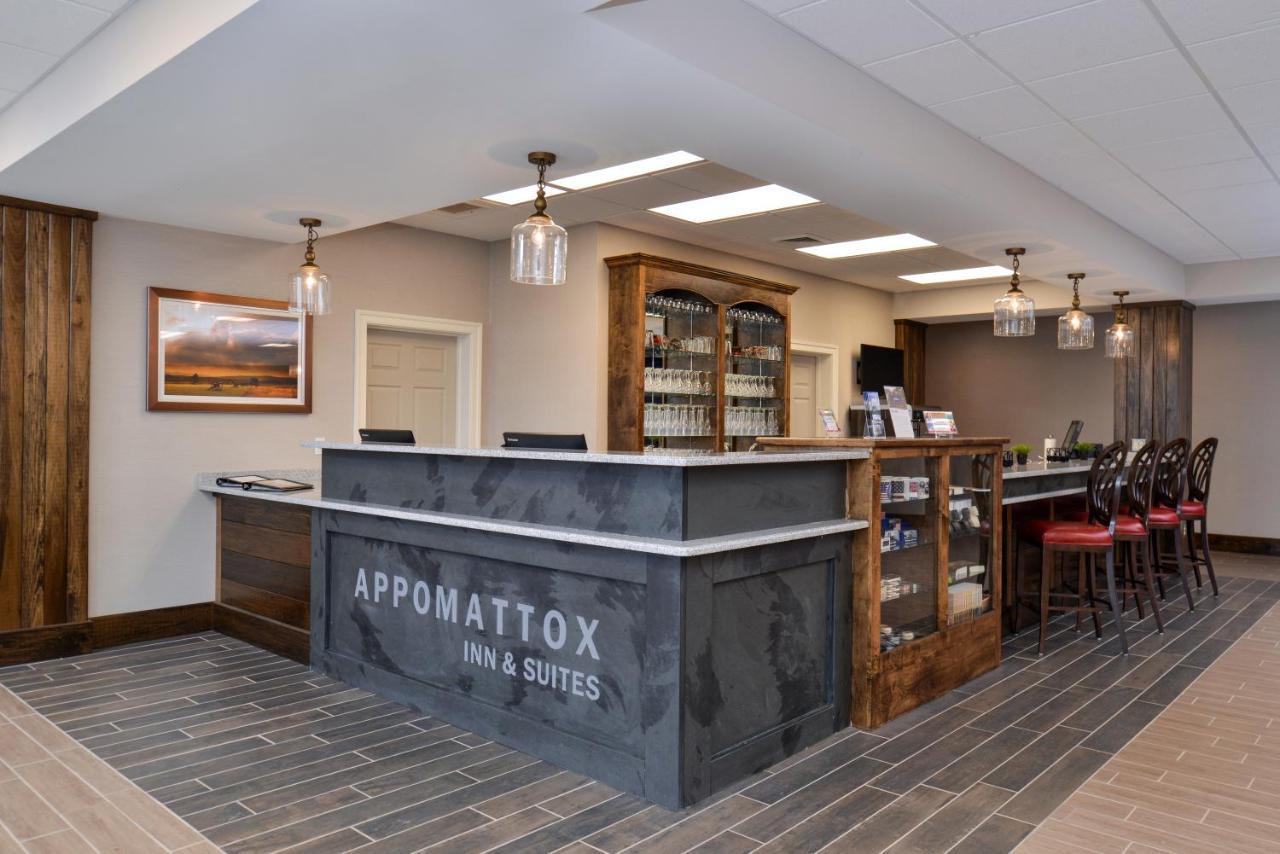 Appomattox Inn And Suites Exterior photo